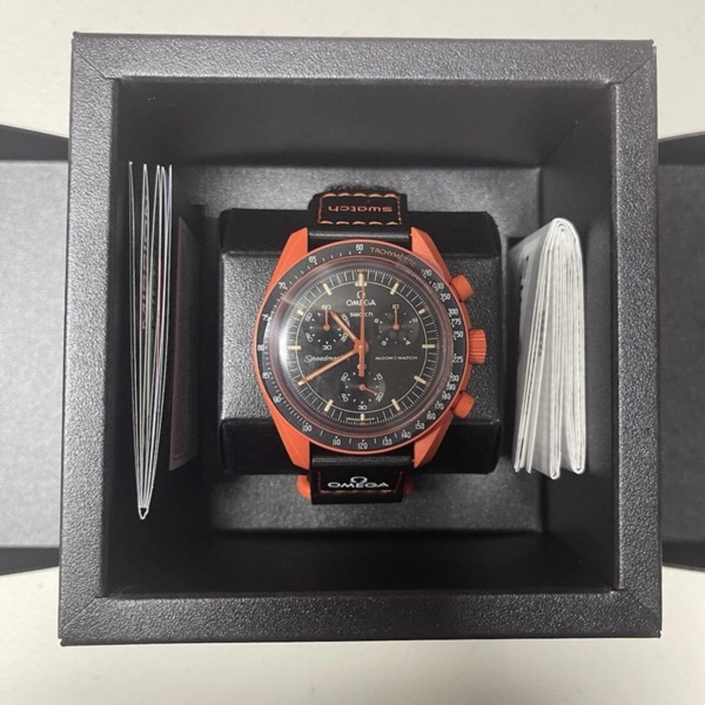 Omega x Swatch Mission On Earth Lava MoonSwatch Mission To Earth With Receipt